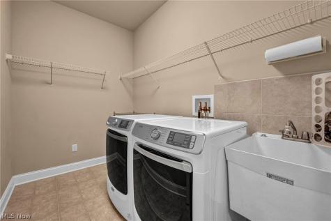 37852 Ashfield Way North Ridgeville OH 44039