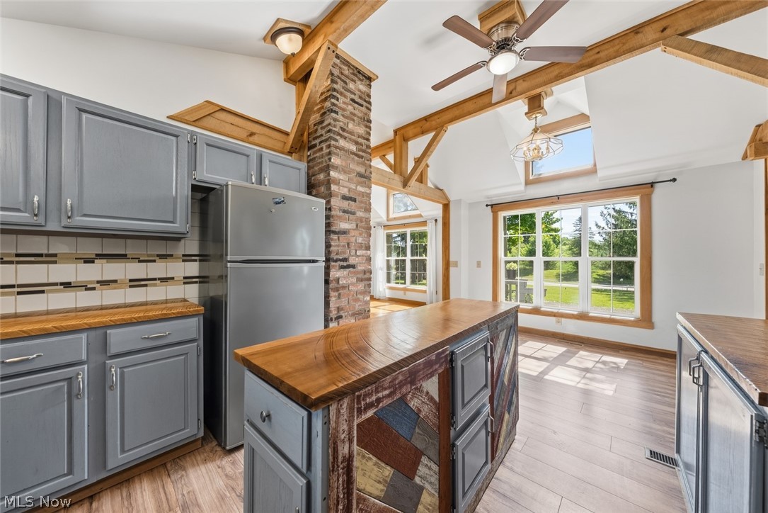 7560 Liberty Road Solon OH 44139