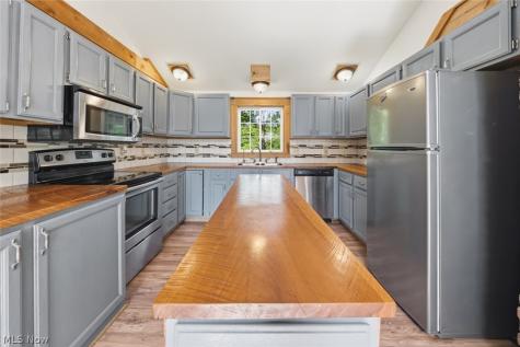 7560 Liberty Road Solon OH 44139