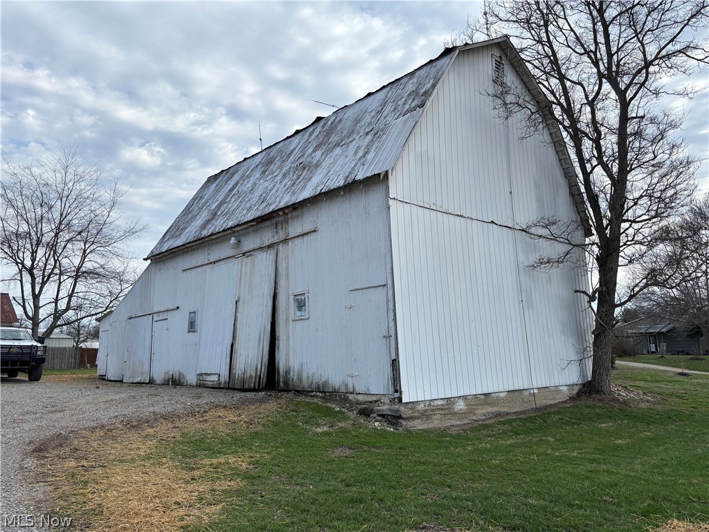 10602 National Road Thornville OH 43076