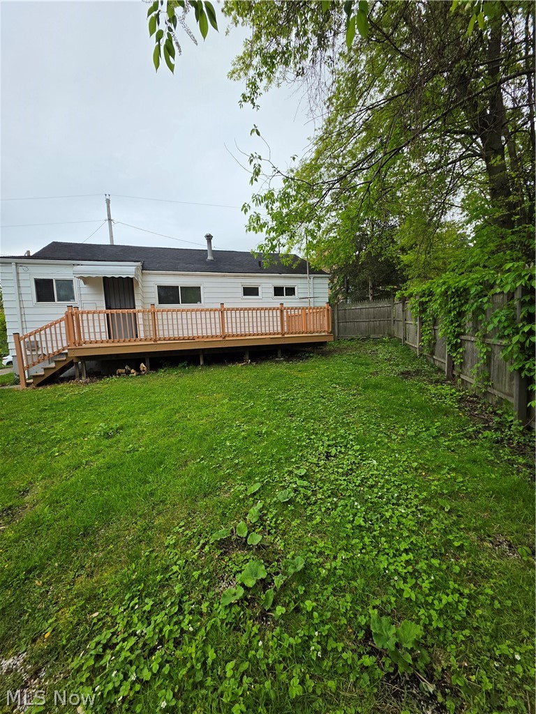 1925 Ridgehill Road Cleveland OH 44121