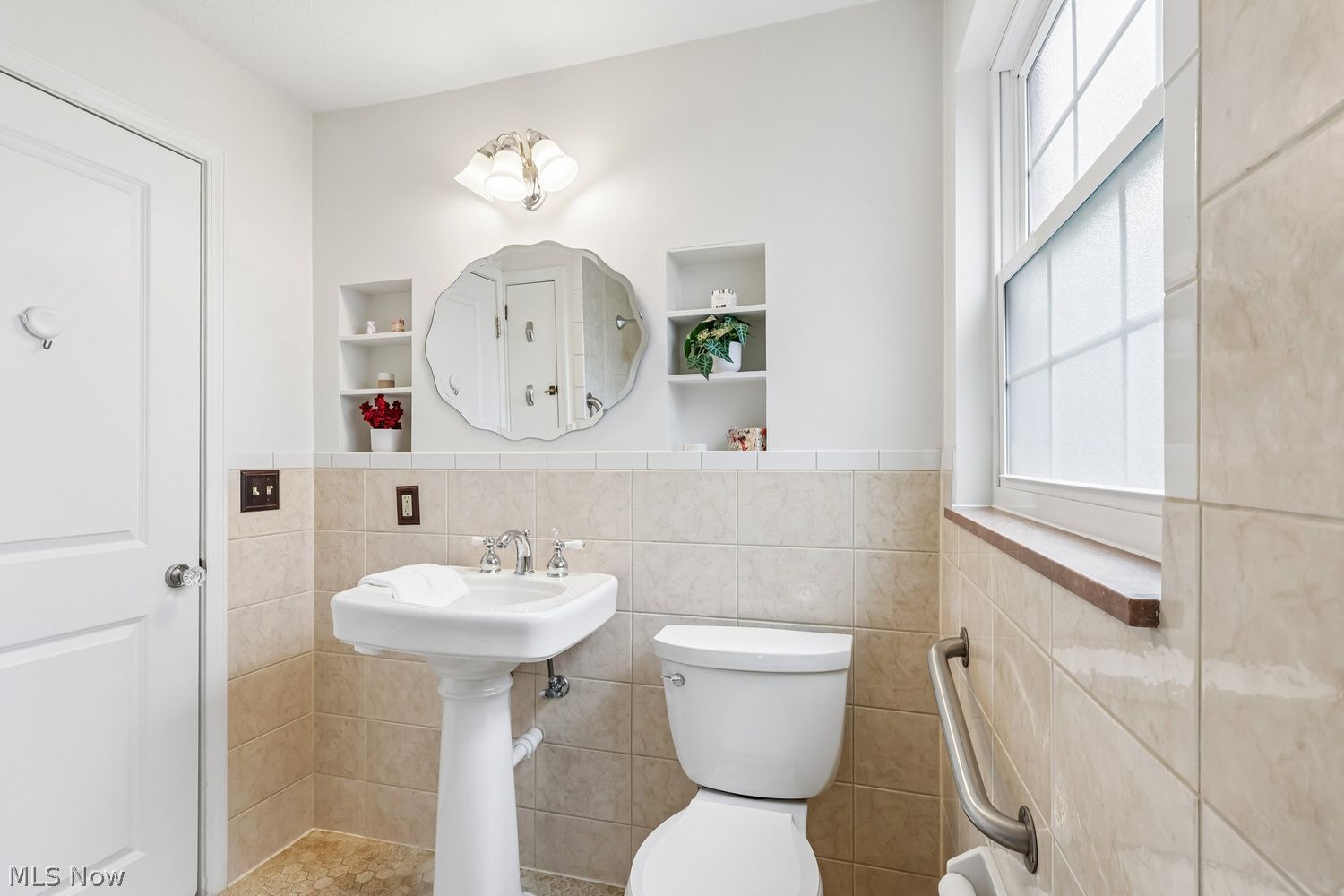 2244 Winfield Avenue Rocky River OH 44116