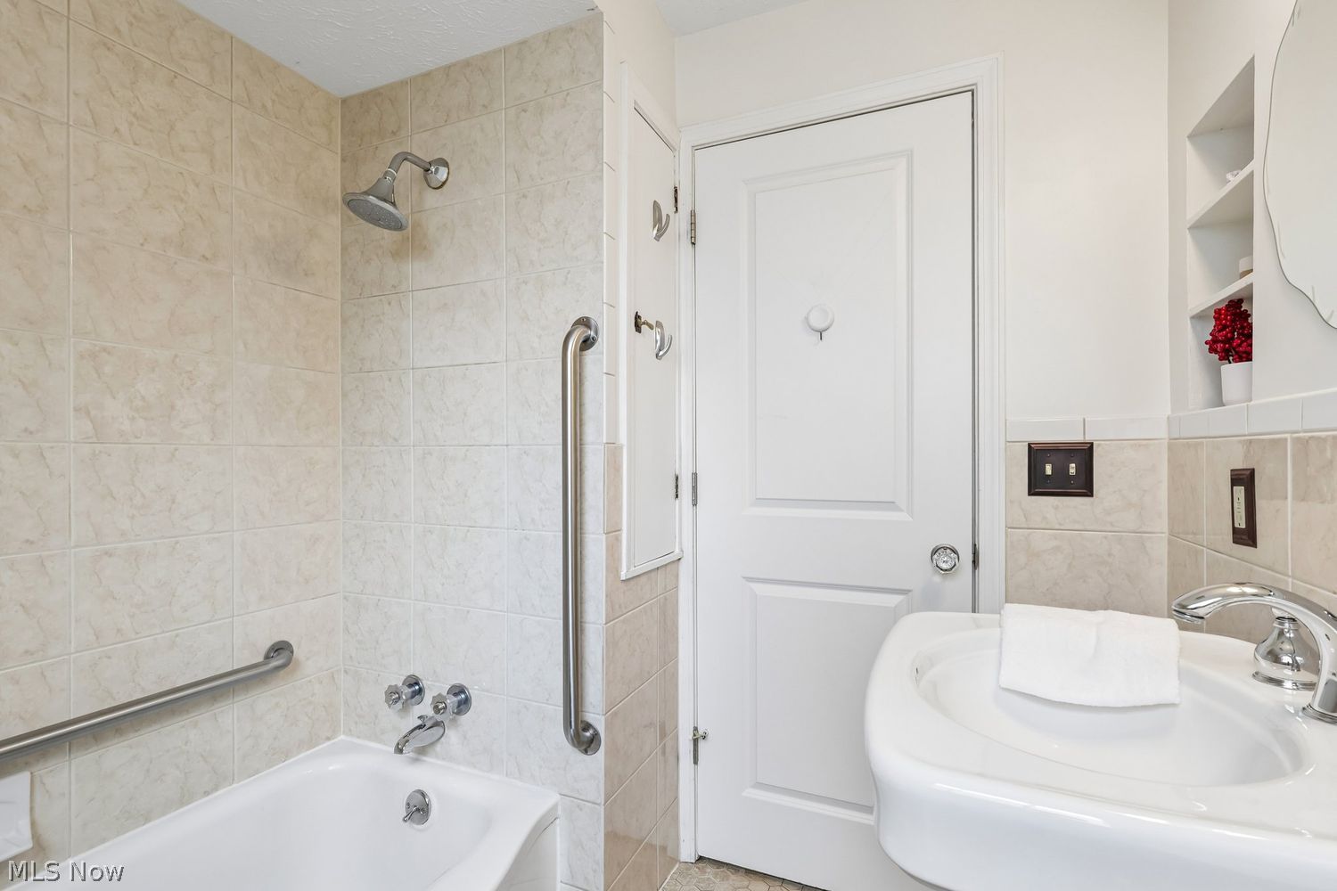 2244 Winfield Avenue Rocky River OH 44116
