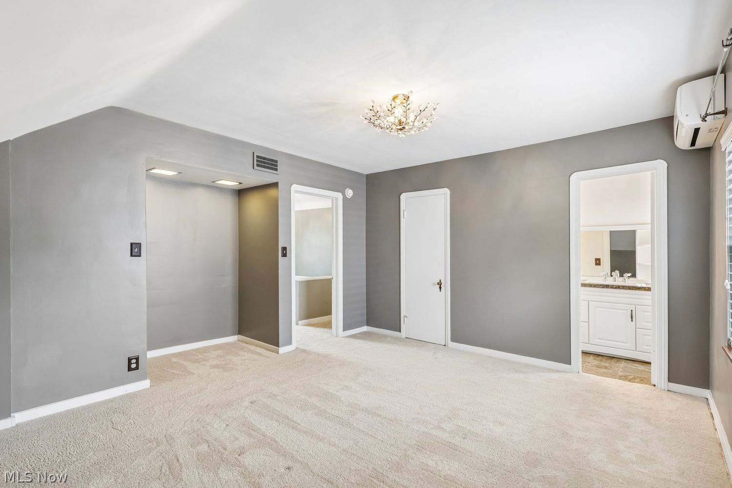 2244 Winfield Avenue Rocky River OH 44116