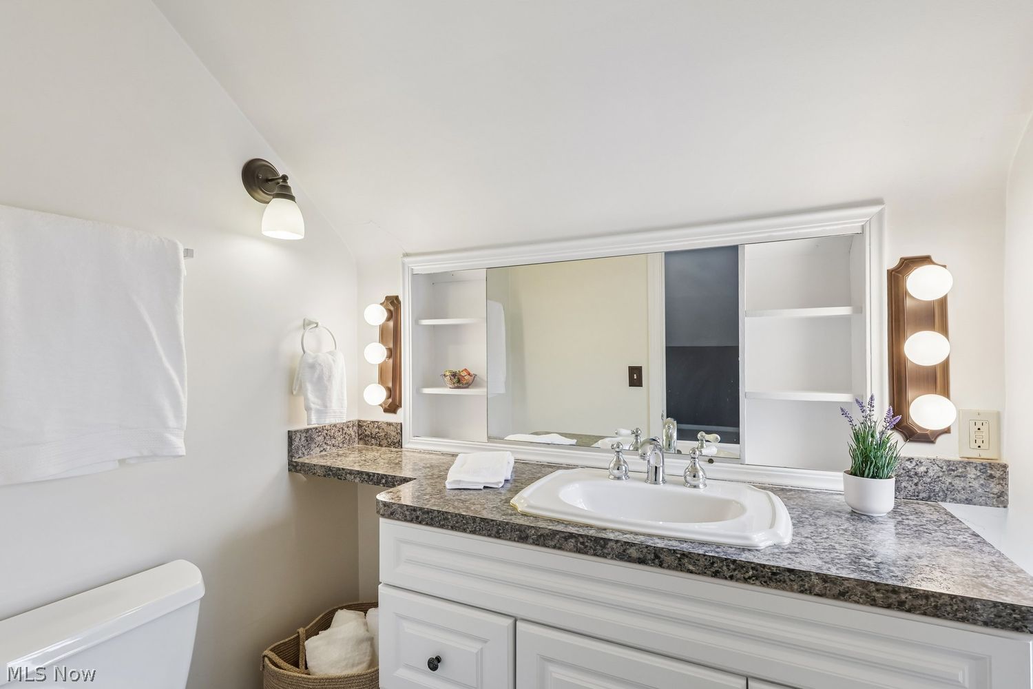 2244 Winfield Avenue Rocky River OH 44116