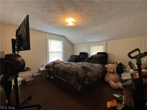 1891 E 33rd Street Lorain OH 44055