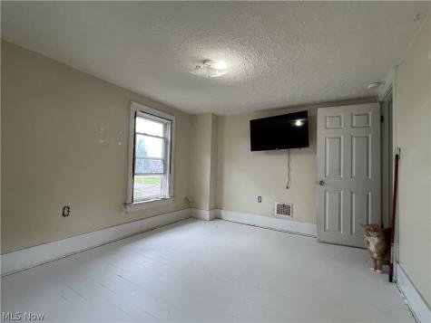 1891 E 33rd Street Lorain OH 44055