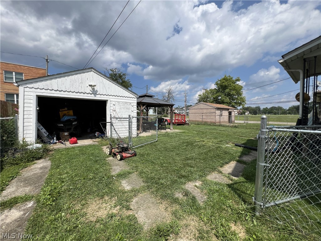 1891 E 33rd Street Lorain OH 44055