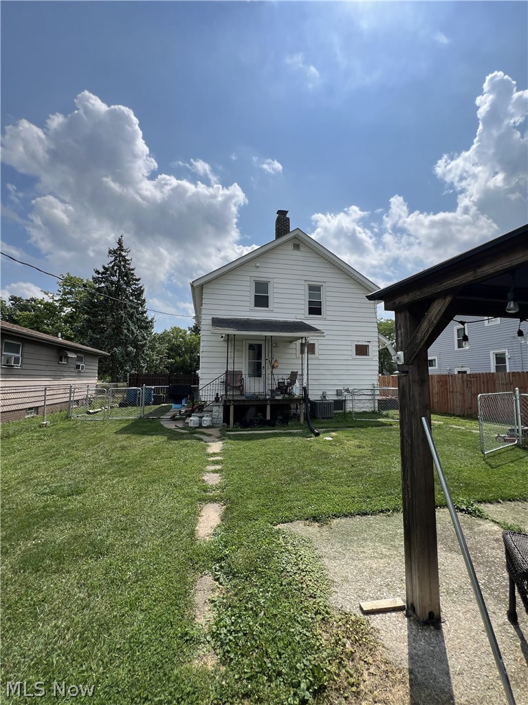 1891 E 33rd Street Lorain OH 44055
