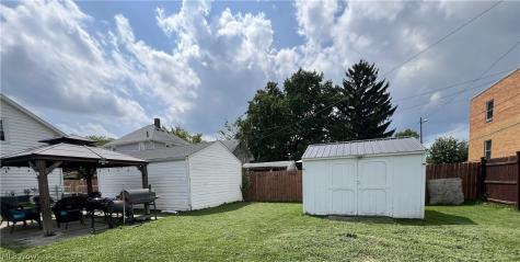 1891 E 33rd Street Lorain OH 44055