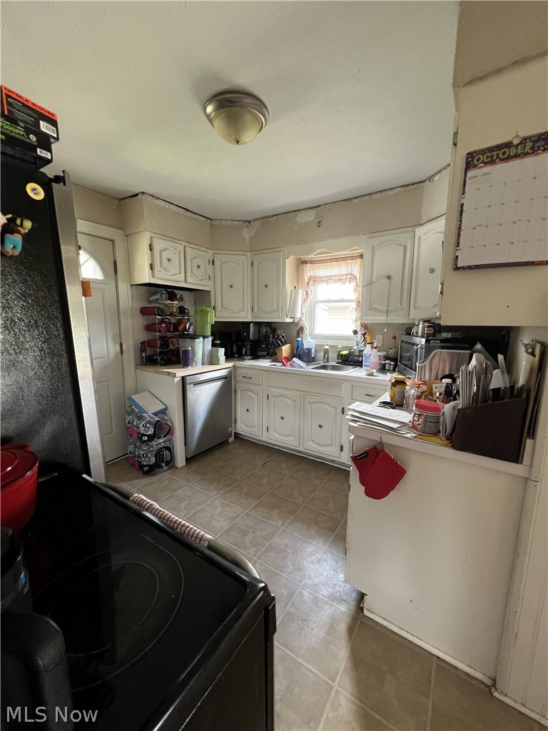 1891 E 33rd Street Lorain OH 44055