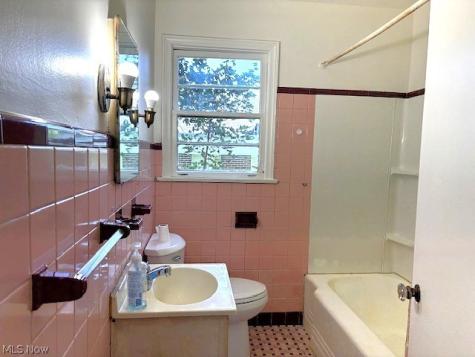 3726 Sunset Boulevard Youngstown OH 44502