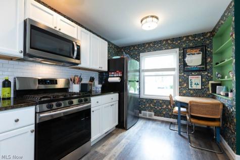 472 E 329th Street Willowick OH 44095