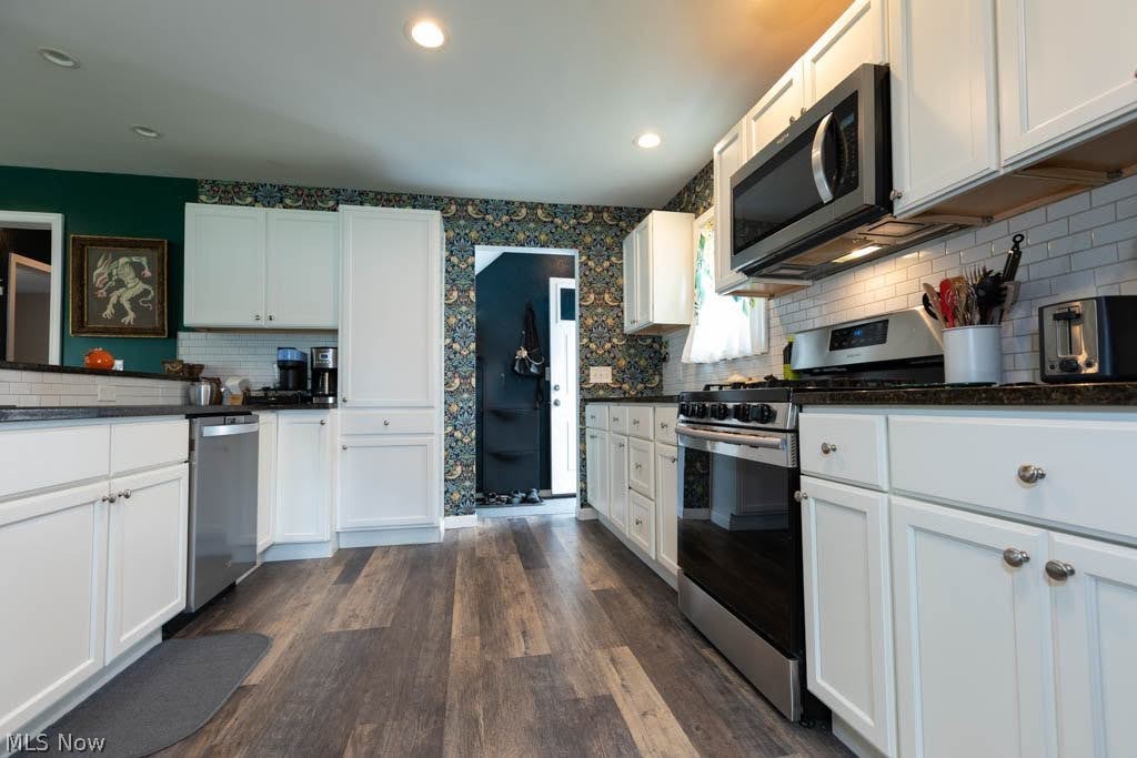 472 E 329th Street Willowick OH 44095