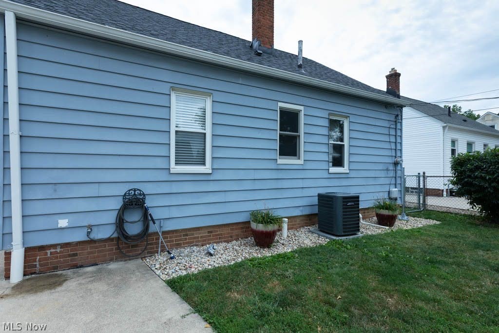 472 E 329th Street Willowick OH 44095