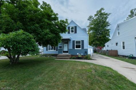 472 E 329th Street Willowick OH 44095