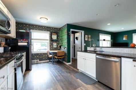472 E 329th Street Willowick OH 44095
