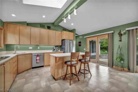 32668 Deerspring Court North Ridgeville OH 44039