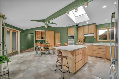 32668 Deerspring Court North Ridgeville OH 44039