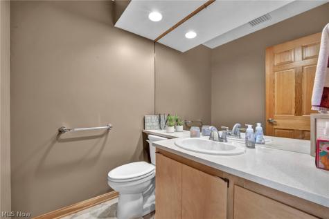 32668 Deerspring Court North Ridgeville OH 44039