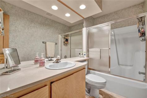 32668 Deerspring Court North Ridgeville OH 44039