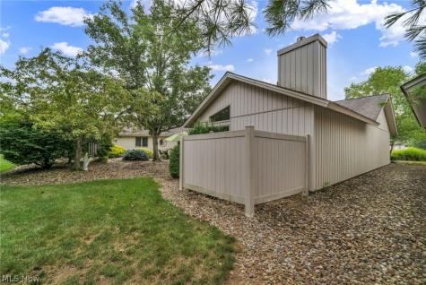 32668 Deerspring Court North Ridgeville OH 44039