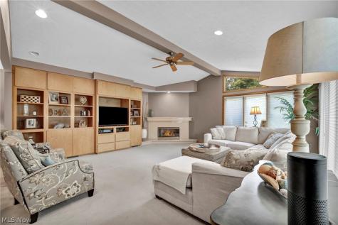 32668 Deerspring Court North Ridgeville OH 44039