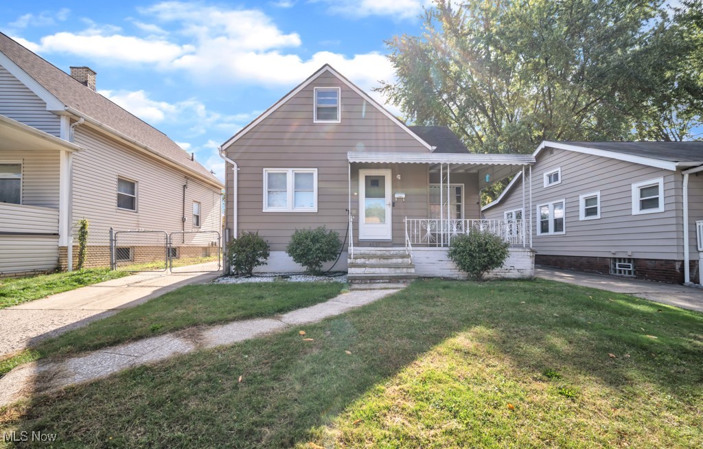 4005 Pershing Avenue Parma OH 44134