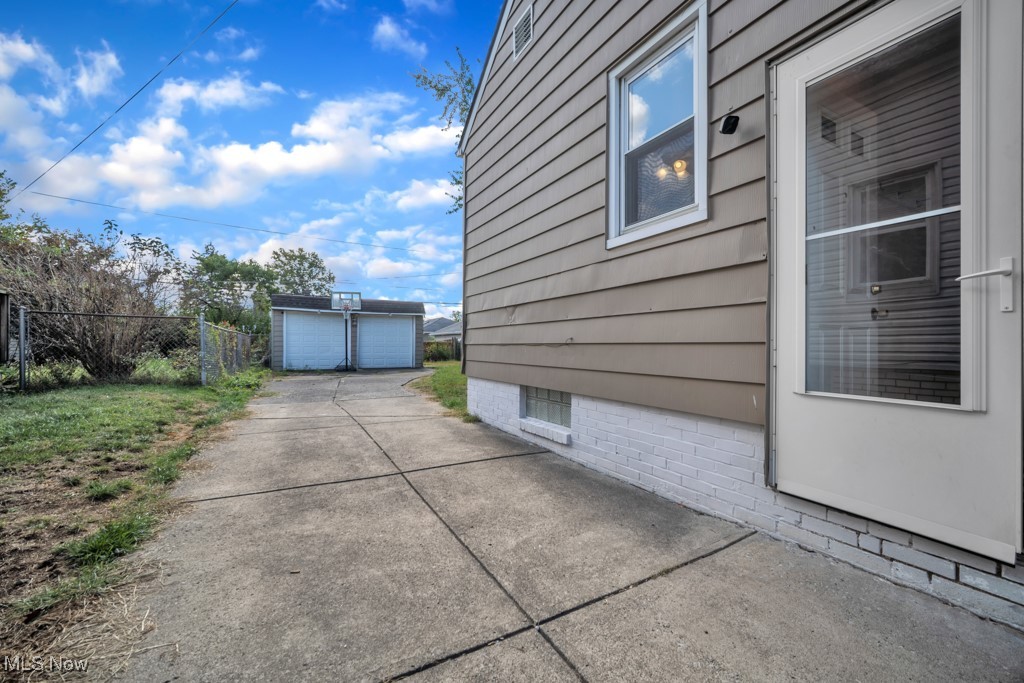 4005 Pershing Avenue Parma OH 44134