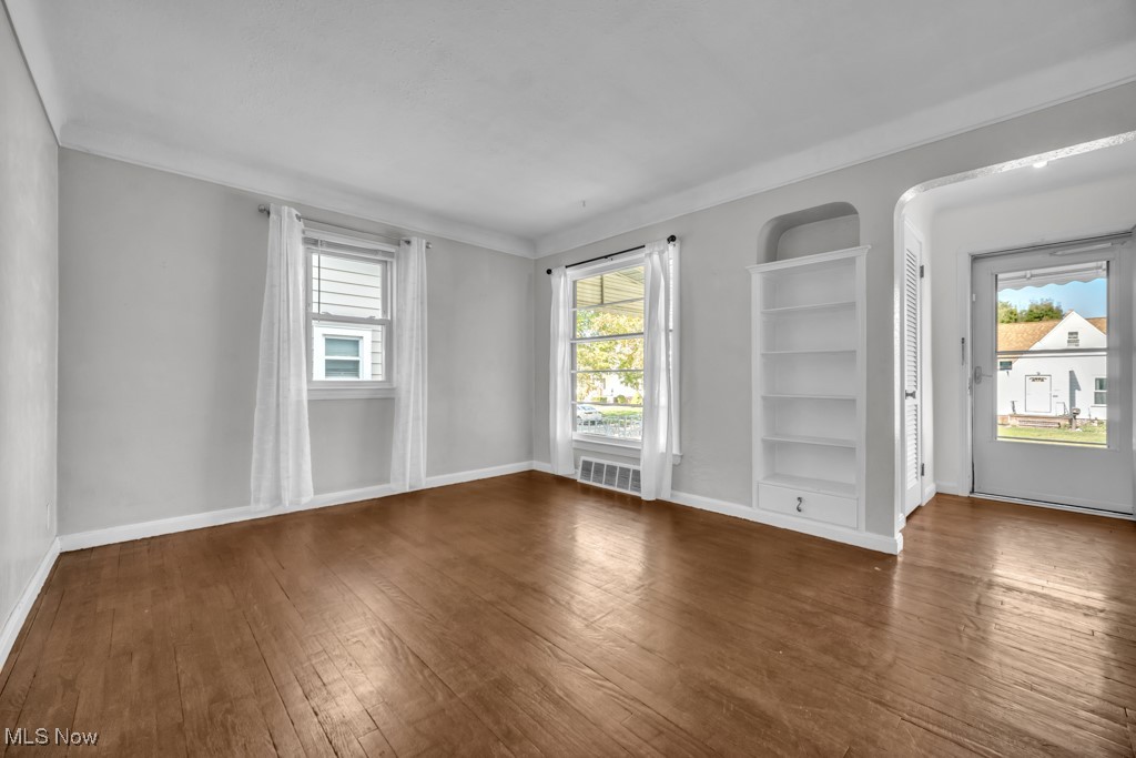 4005 Pershing Avenue Parma OH 44134