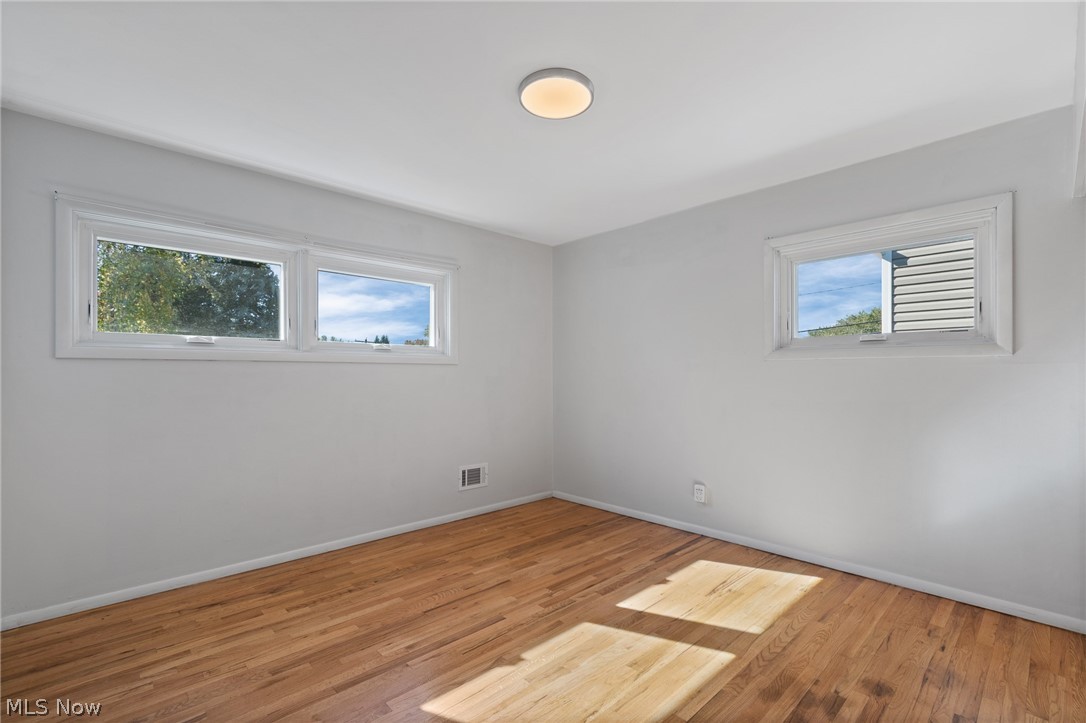 1098 Carnegie Avenue Akron OH 44314