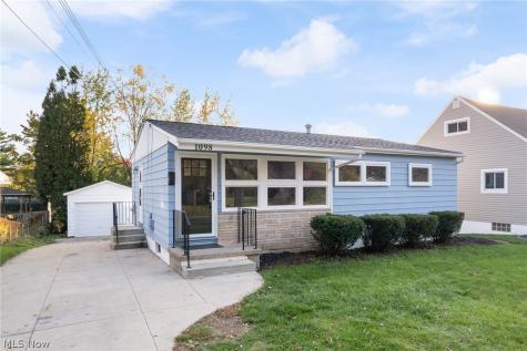 1098 Carnegie Avenue Akron OH 44314