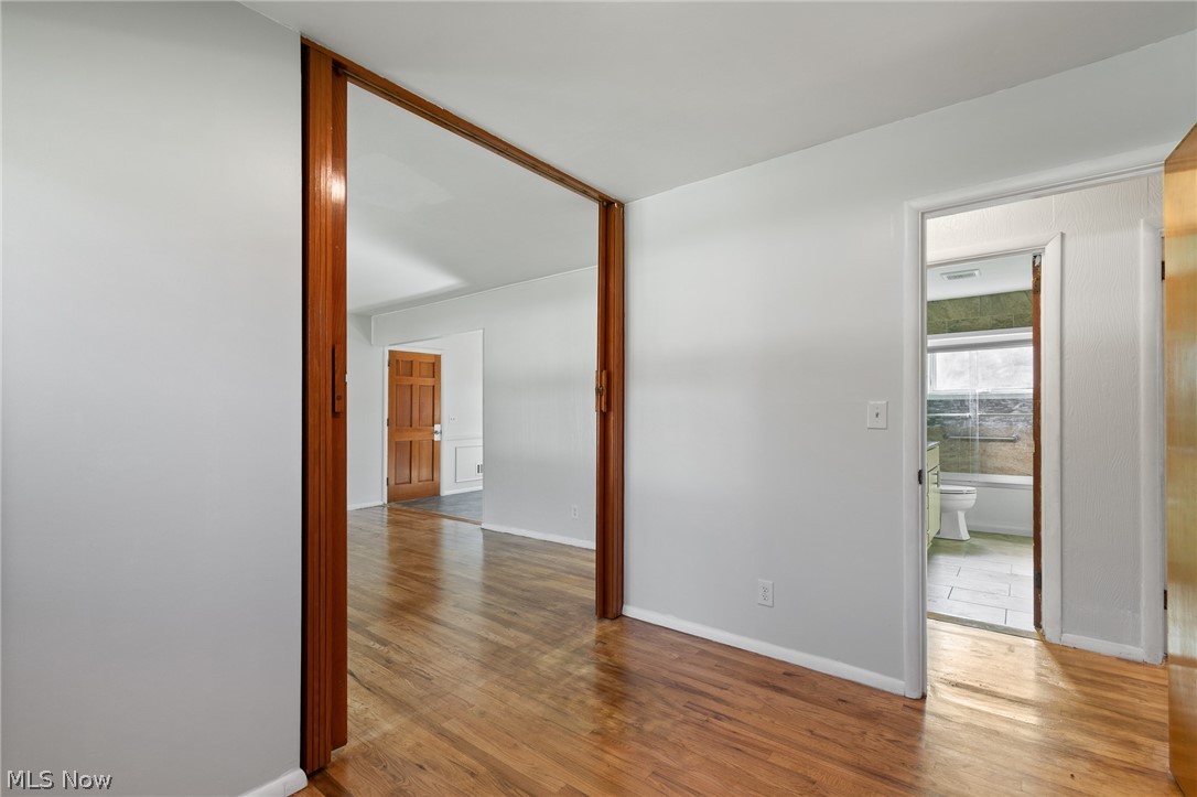 1098 Carnegie Avenue Akron OH 44314