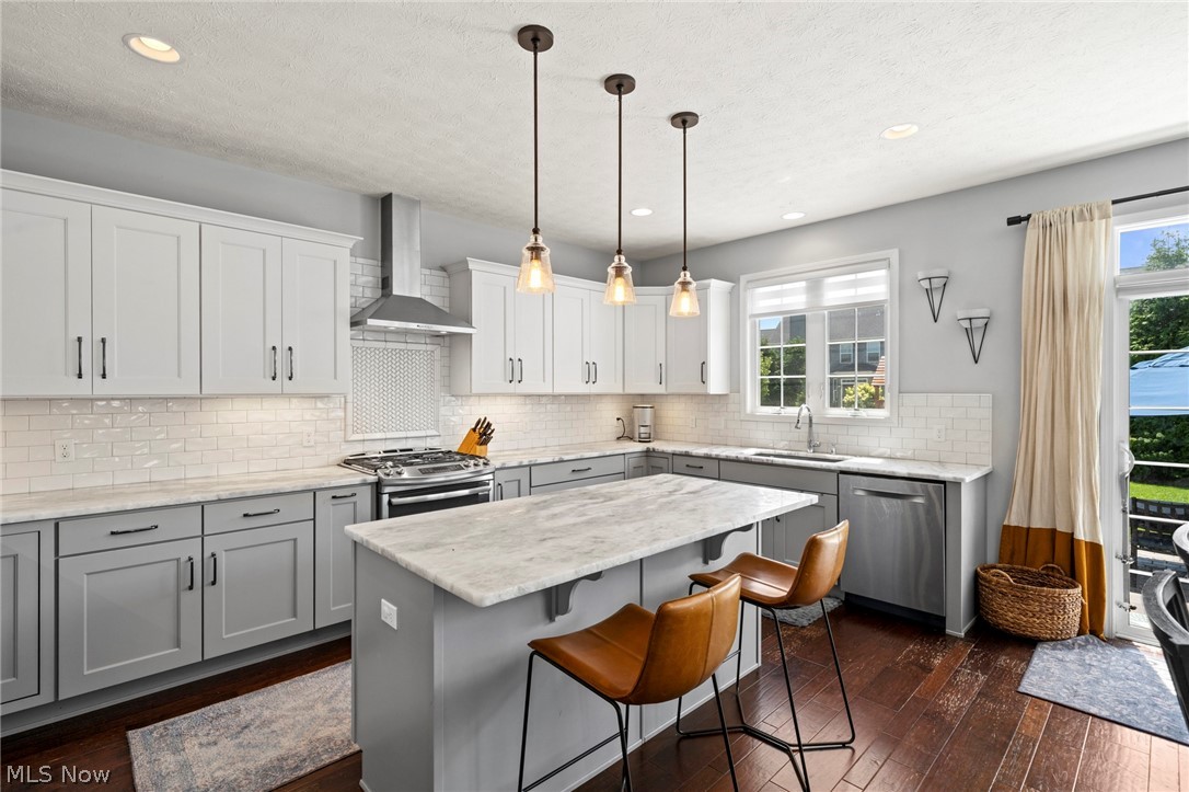 577 Turnberry Court Avon Lake OH 44012