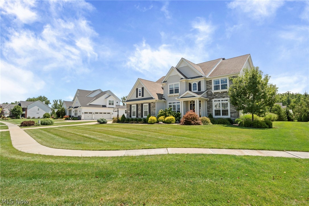 577 Turnberry Court Avon Lake OH 44012