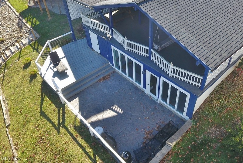 1186 Lincoln Street SW Sherrodsville OH 44675