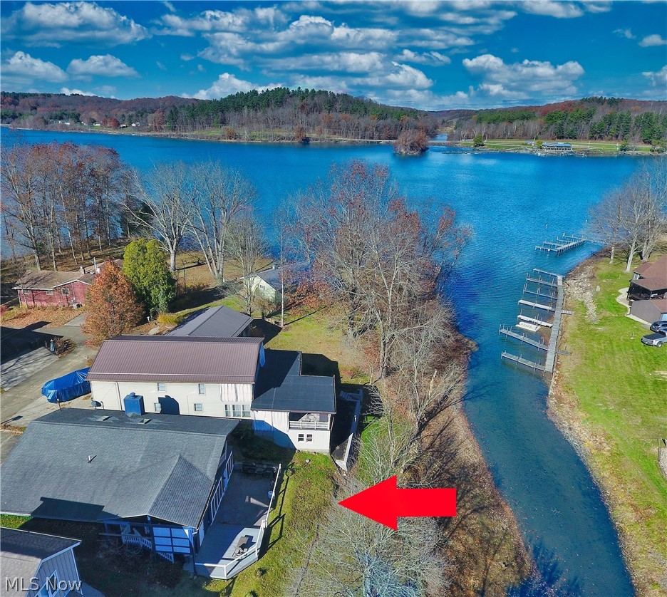 1186 Lincoln Street SW Sherrodsville OH 44675
