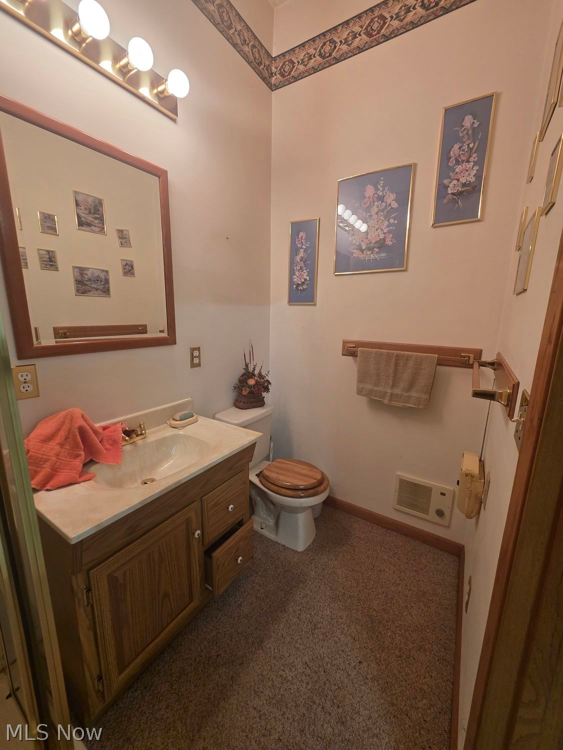 4161 Bellwood Dr Drive SE Warren OH 44484