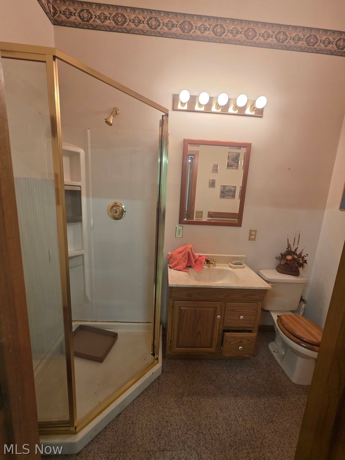 4161 Bellwood Dr Drive SE Warren OH 44484