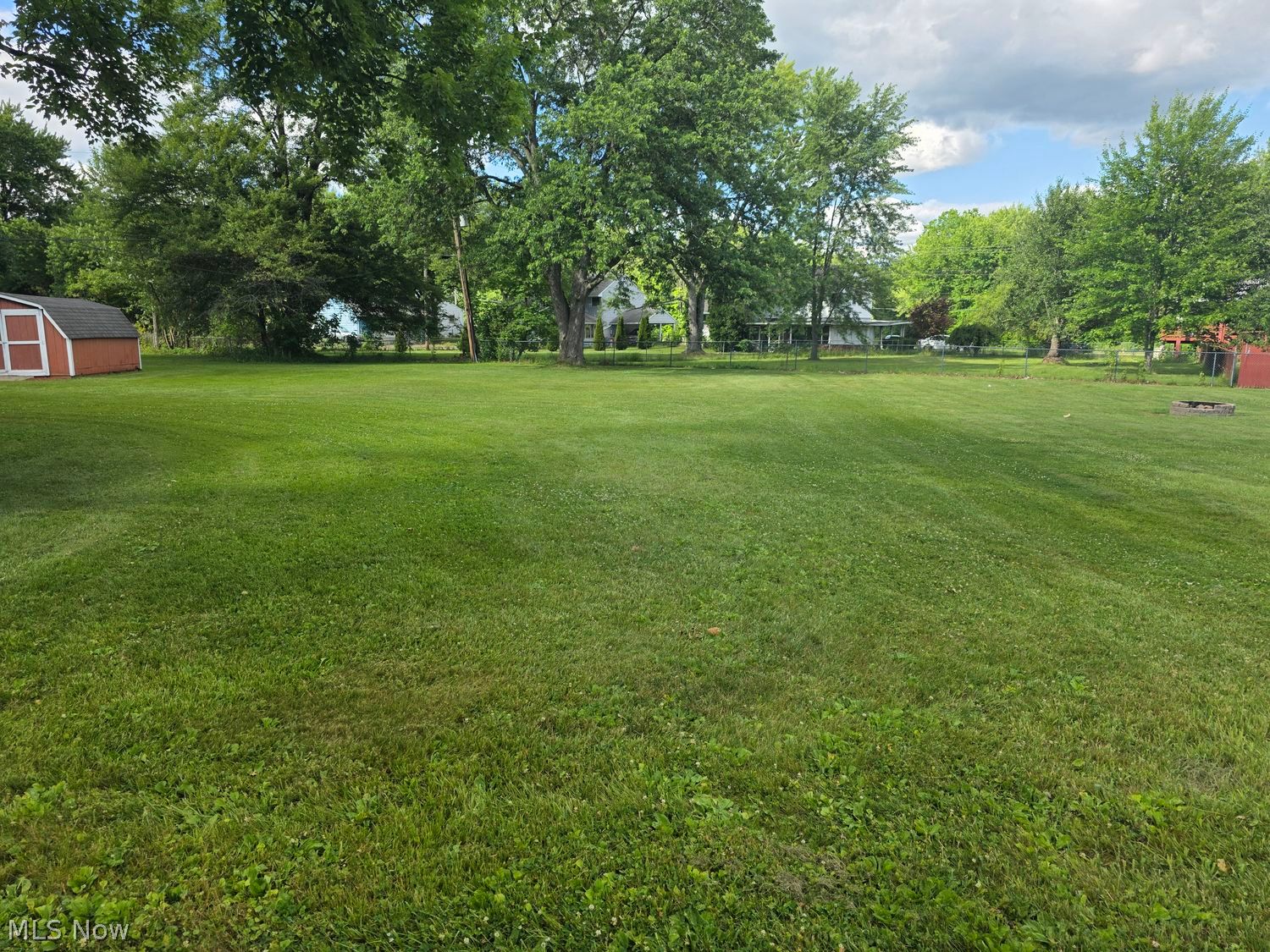 4161 Bellwood Dr Drive SE Warren OH 44484
