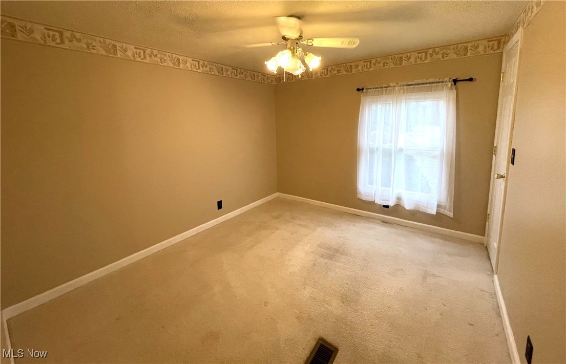 8608 Goddard Craft Lane Cambridge OH 43725