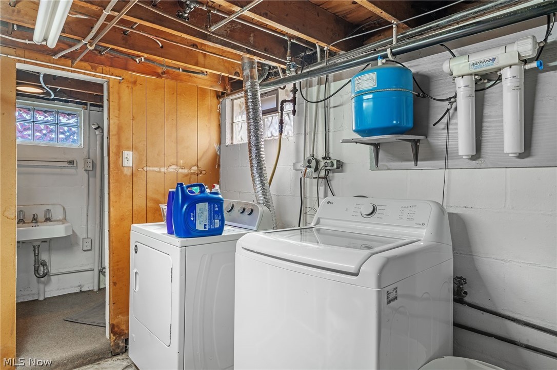 516 48th Street SW Canton OH 44706