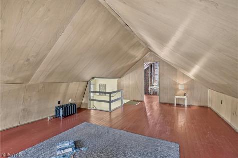 16808 Hilliard Road Lakewood OH 44107