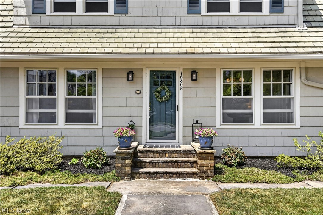 16808 Hilliard Road Lakewood OH 44107