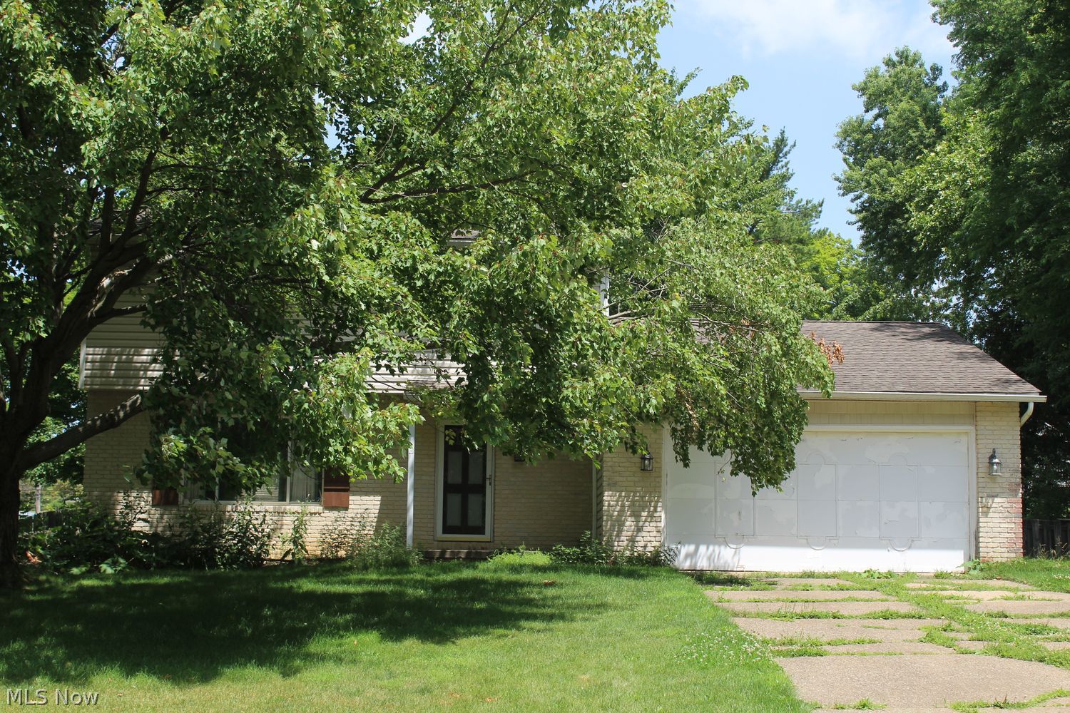 8700 N Gateway Drive North Royalton OH 44133