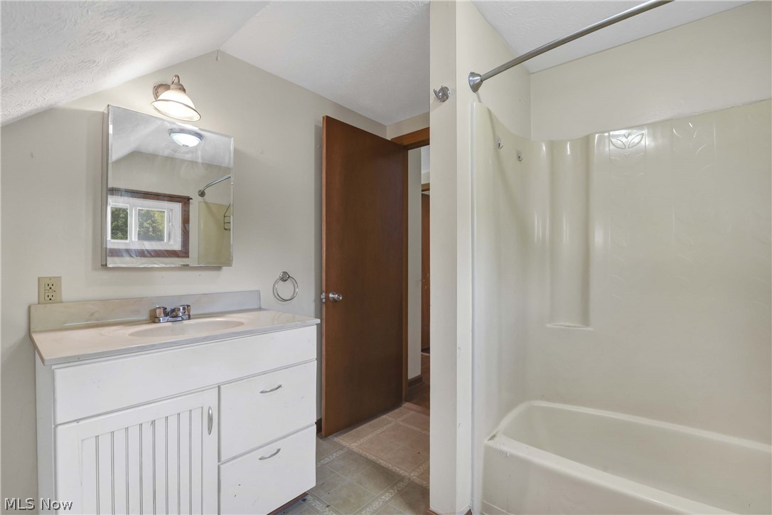 6519 Sanborn Road Ashtabula OH 44004