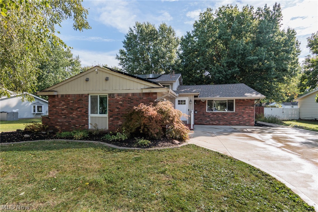 7281 Wil Lou Lane North Ridgeville OH 44039