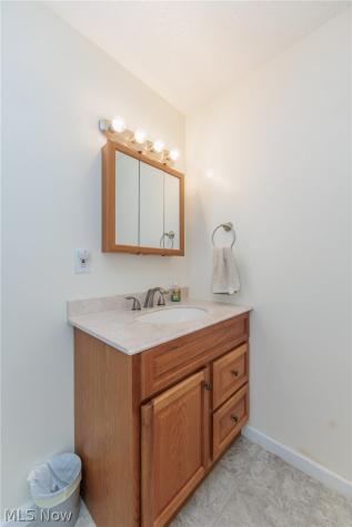 7281 Wil Lou Lane North Ridgeville OH 44039