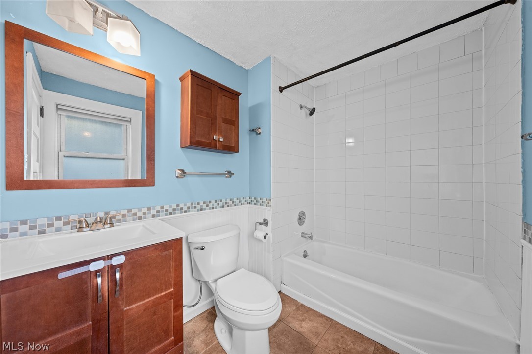 3606 Stickney Avenue Cleveland OH 44109