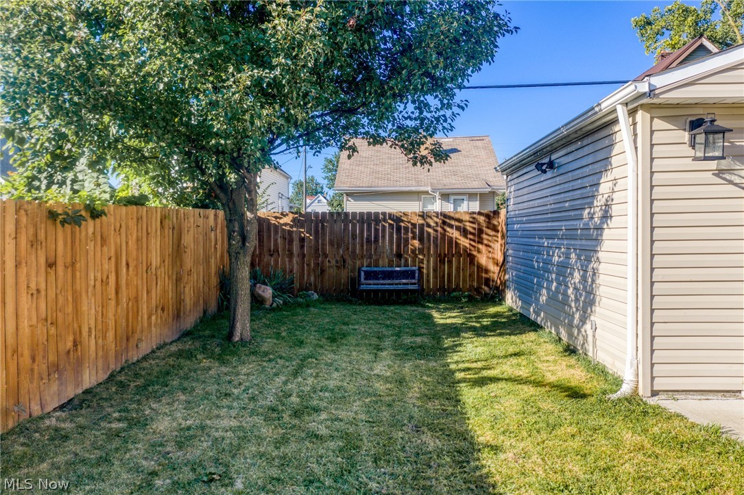 3606 Stickney Avenue Cleveland OH 44109